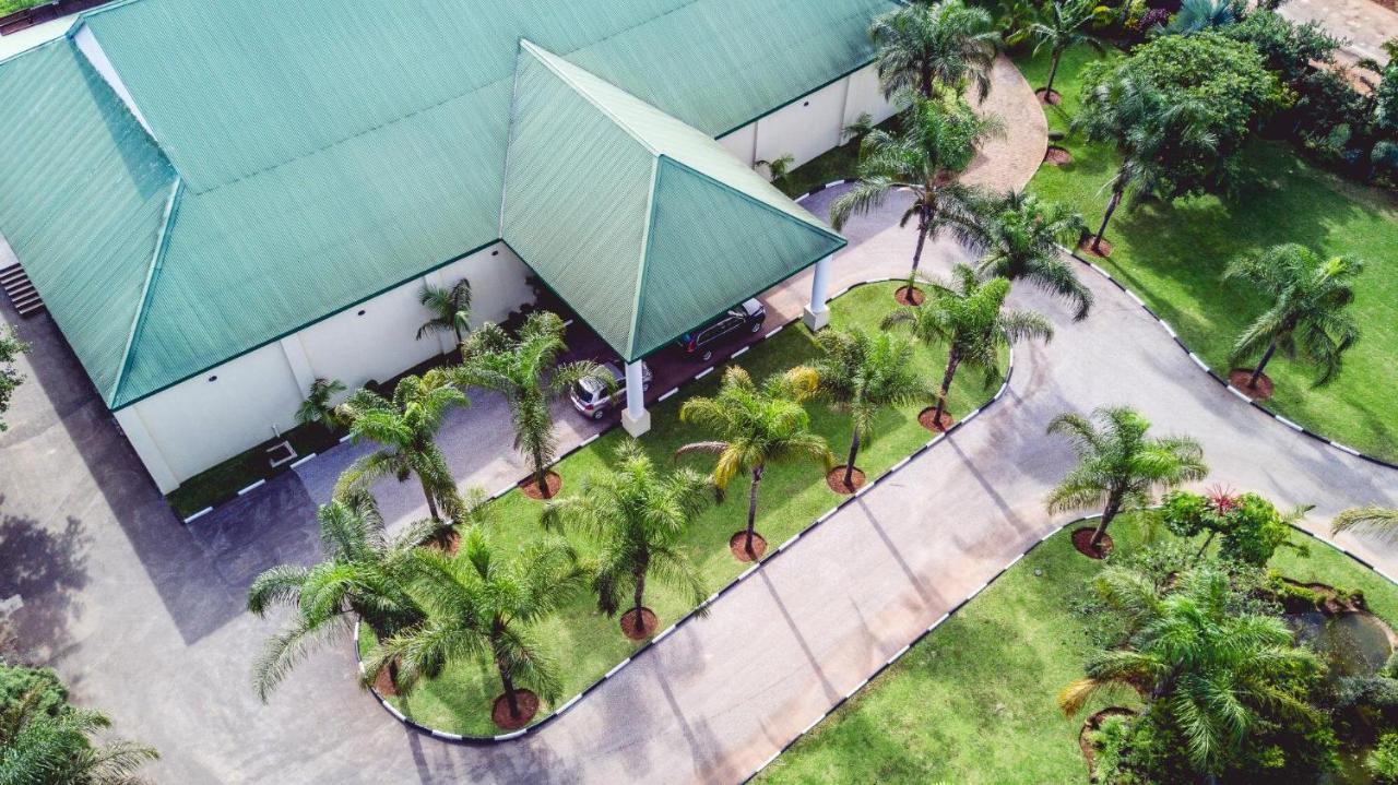 Sandy'S Creations Resort ลุซากา ภายนอก รูปภาพ